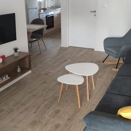 Apartments Alen Vir Εξωτερικό φωτογραφία